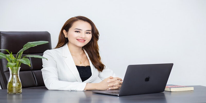 Tác giả Khuê Hoàng đương đầu thách thức để tạo dựng Bet88
