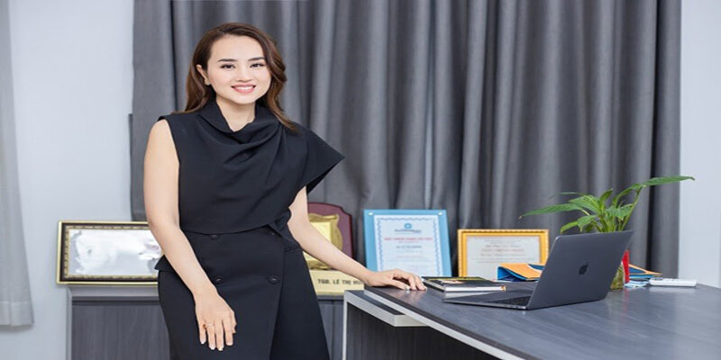 Tác giả Khuê Hoàng đã học hỏi rất nhiều để tìm ra hướng phát triển